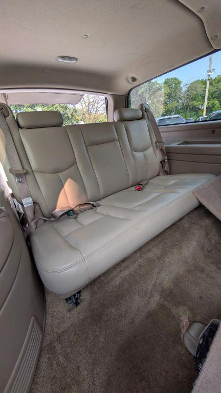used 2003 GMC Yukon XL car, priced at $3,498
