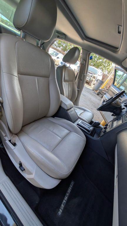 used 2007 Chrysler 300 car, priced at $4,998
