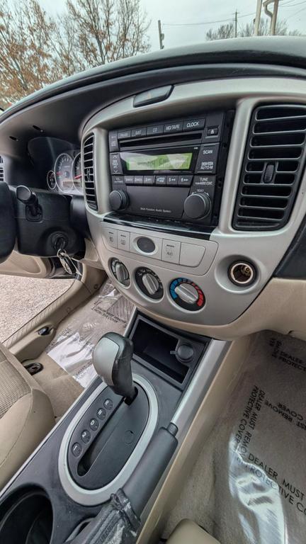 used 2005 Mazda Tribute car, priced at $3,498