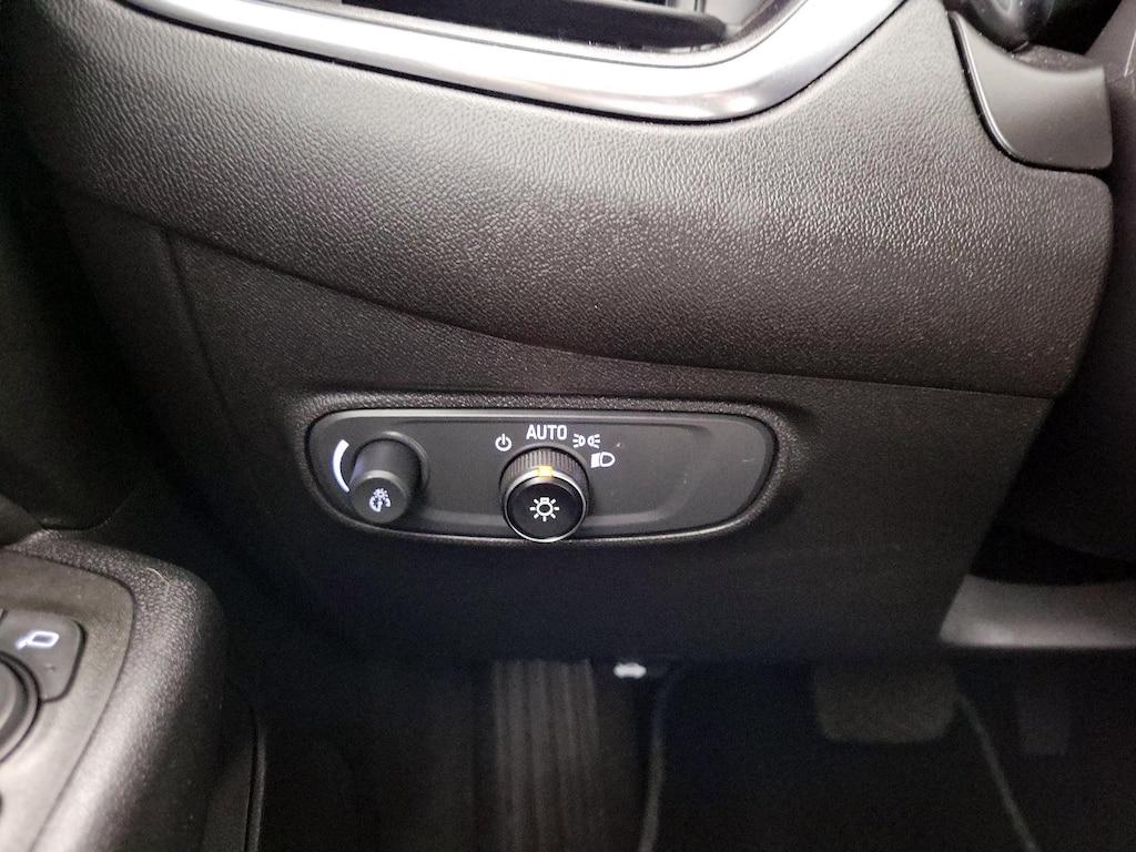 used 2022 Chevrolet Equinox car, priced at $22,998