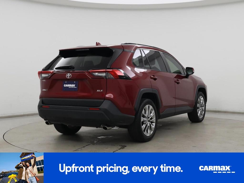used 2020 Toyota RAV4 car, priced at $29,998