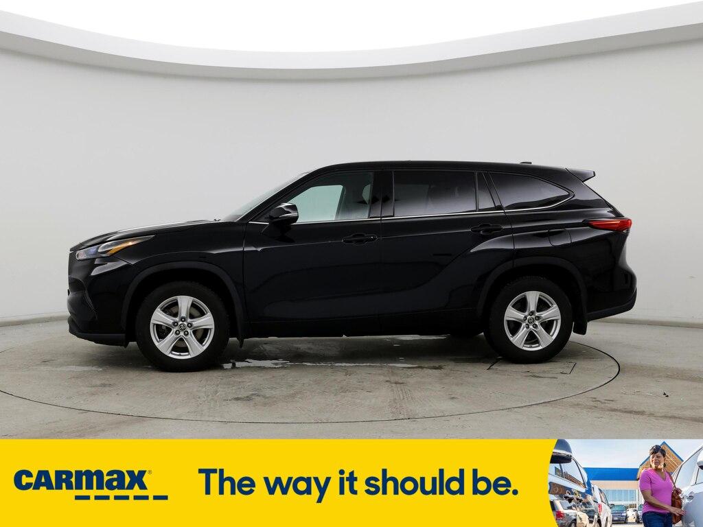 used 2022 Toyota Highlander car, priced at $30,998