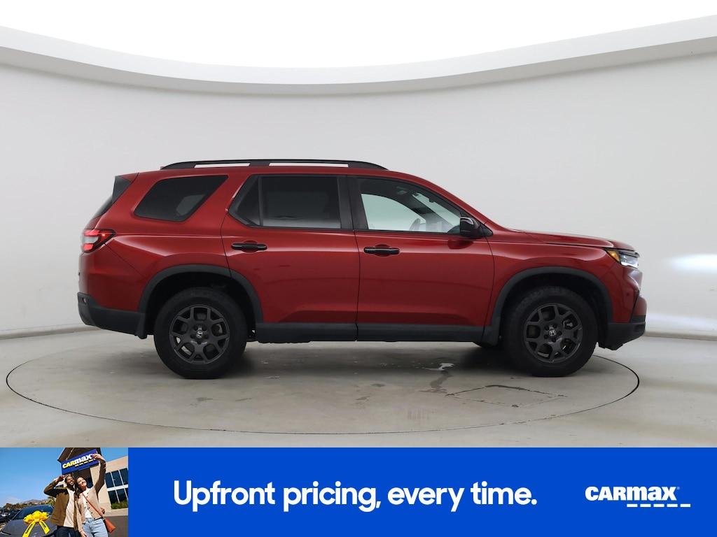 used 2023 Honda Pilot car, priced at $40,998