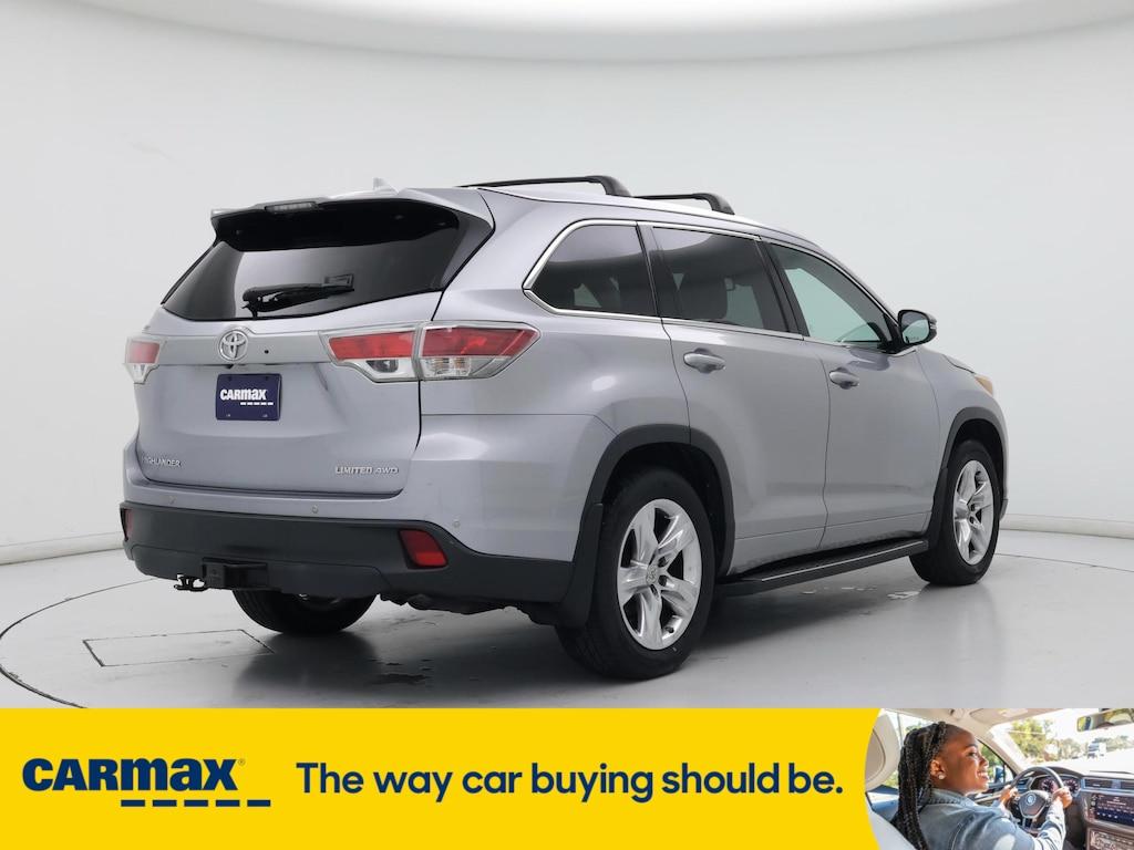 used 2015 Toyota Highlander car, priced at $24,998