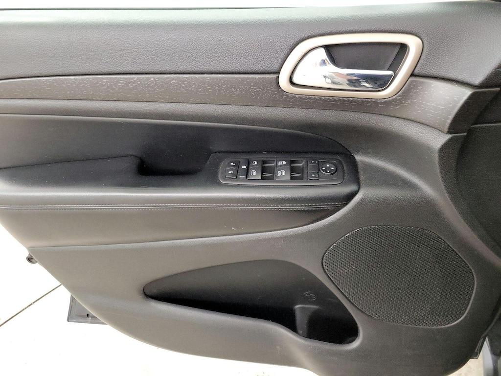 used 2016 Jeep Grand Cherokee car, priced at $16,998