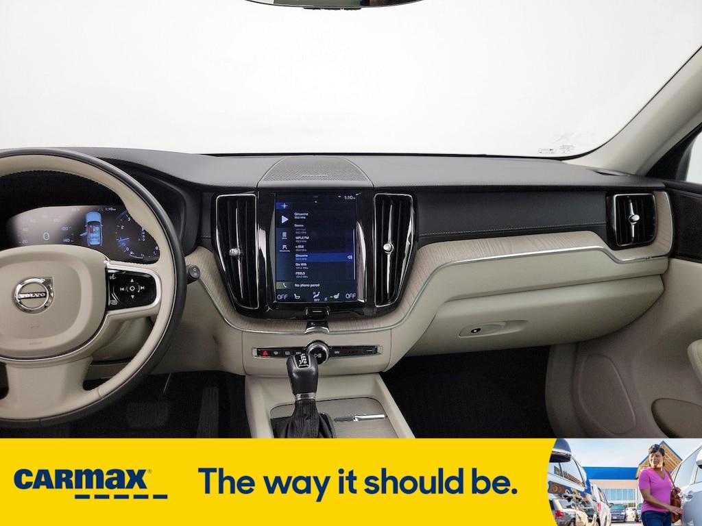 used 2020 Volvo XC60 car, priced at $32,998