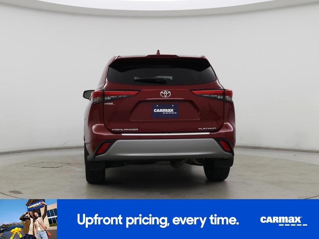 used 2023 Toyota Highlander car, priced at $38,998