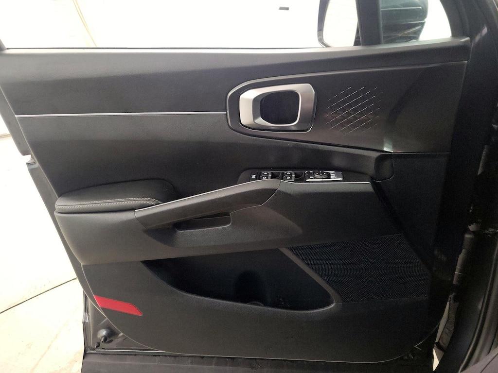 used 2023 Kia Sorento car, priced at $25,998