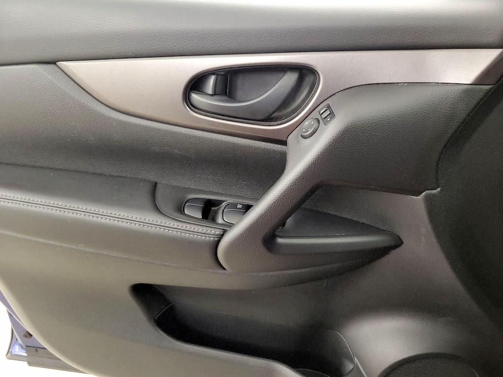used 2020 Nissan Rogue Sport car, priced at $17,998