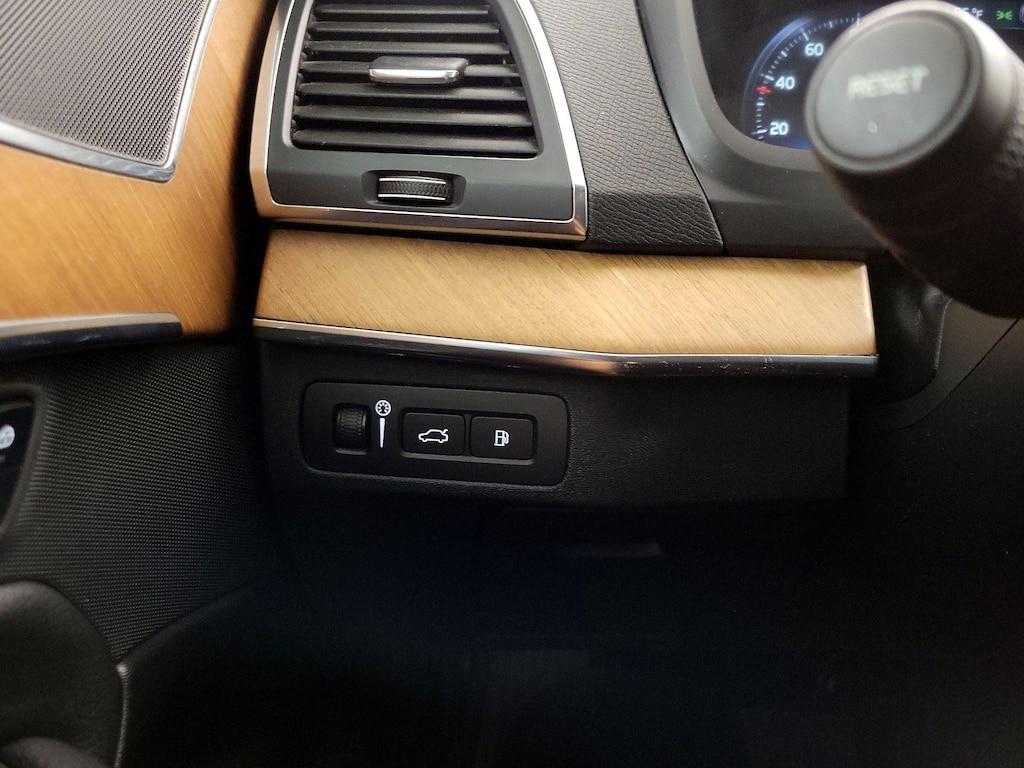 used 2021 Volvo XC90 Recharge Plug-In Hybrid car, priced at $35,998