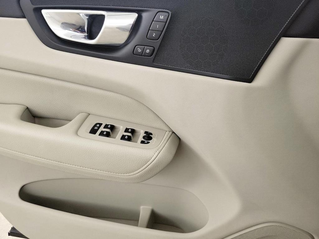 used 2019 Volvo XC60 car, priced at $30,998
