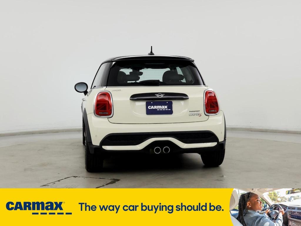 used 2022 MINI Hardtop car, priced at $23,998