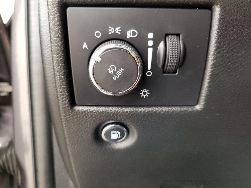 used 2021 Jeep Grand Cherokee car, priced at $30,998