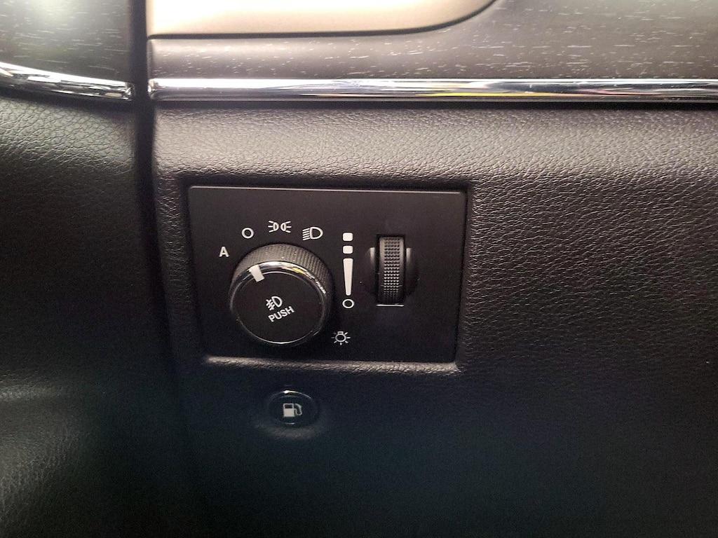 used 2016 Jeep Grand Cherokee car, priced at $17,998