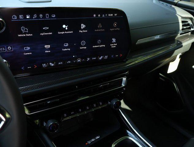 new 2025 Chevrolet Traverse car, priced at $55,645