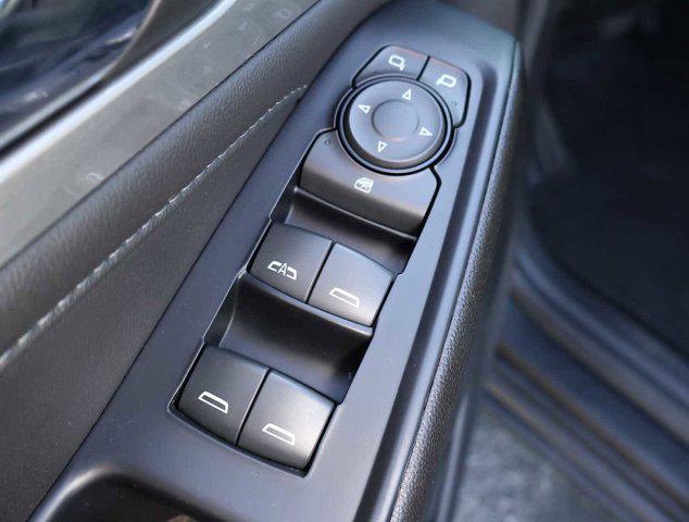 used 2023 Chevrolet Traverse car, priced at $31,900