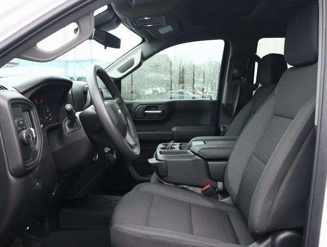 new 2025 Chevrolet Silverado 1500 car, priced at $40,210