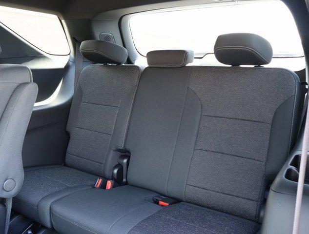 new 2025 Chevrolet Traverse car, priced at $42,560