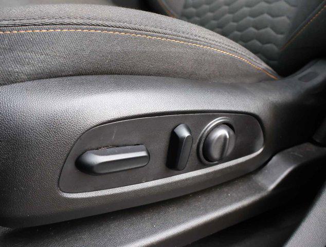 used 2021 Chevrolet Equinox car, priced at $19,900