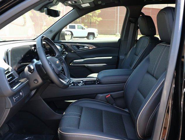 new 2025 Chevrolet Traverse car, priced at $57,045