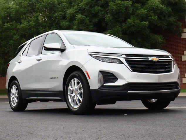 used 2022 Chevrolet Equinox car, priced at $21,290