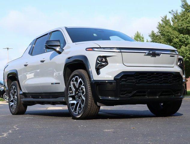new 2025 Chevrolet Silverado EV car, priced at $95,840