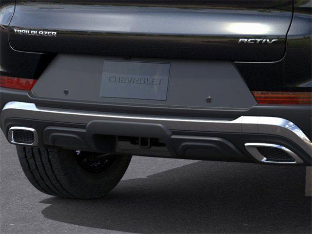 new 2025 Chevrolet TrailBlazer car, priced at $30,475