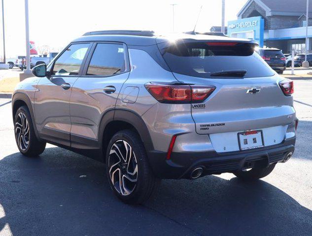 new 2025 Chevrolet TrailBlazer car, priced at $33,570