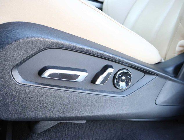used 2023 Acura MDX car, priced at $43,988