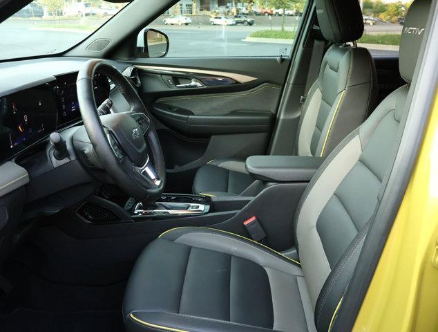 new 2025 Chevrolet TrailBlazer car, priced at $30,370