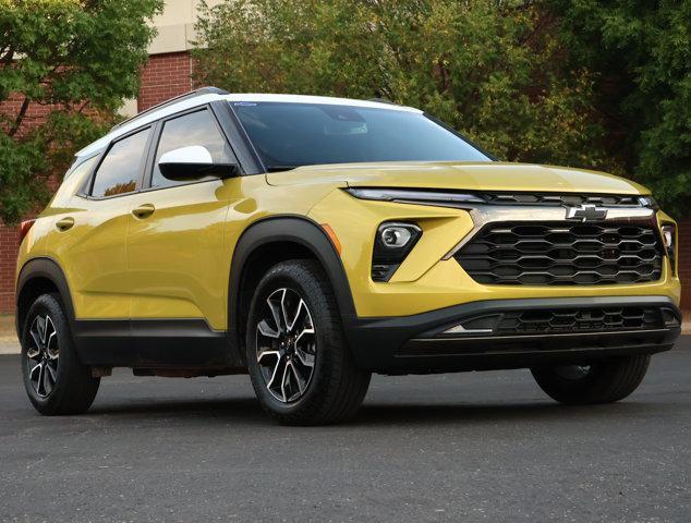 new 2025 Chevrolet TrailBlazer car, priced at $30,370