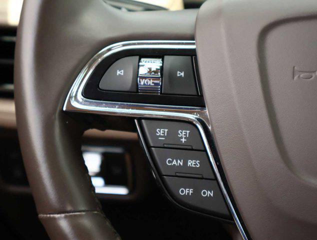 used 2022 Lincoln Nautilus car, priced at $34,988