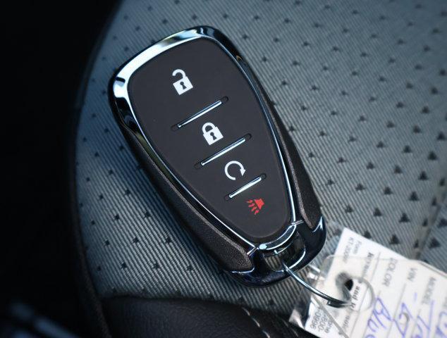 new 2026 Chevrolet Trax car, priced at $25,530