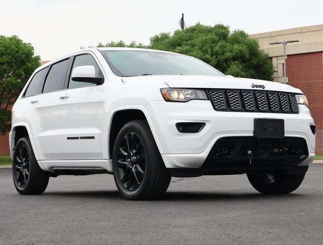used 2022 Jeep Grand Cherokee car, priced at $28,988