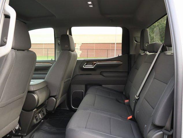 new 2025 Chevrolet Silverado 1500 car, priced at $49,695