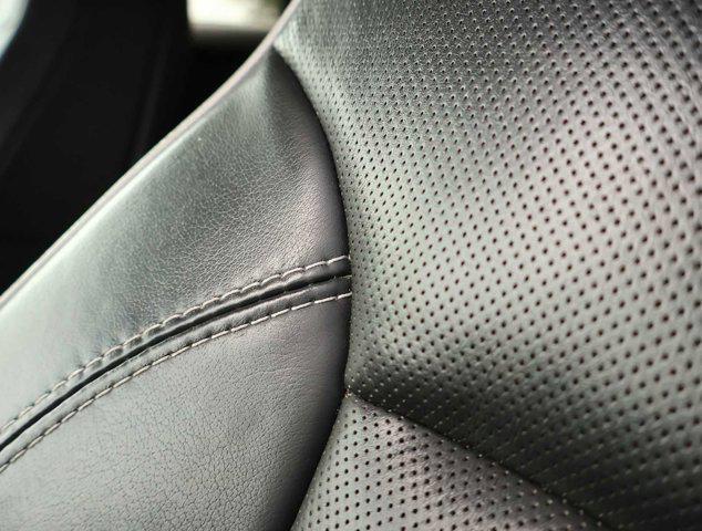 used 2021 Chevrolet Traverse car, priced at $28,750