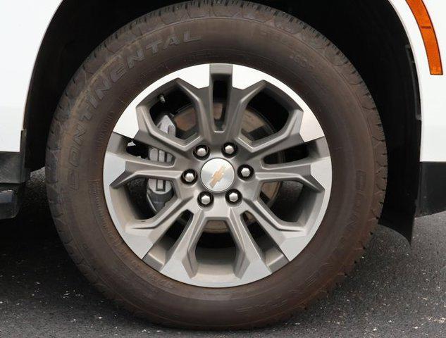 new 2025 Chevrolet Suburban car, priced at $65,595