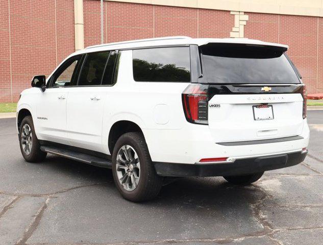 new 2025 Chevrolet Suburban car, priced at $65,595