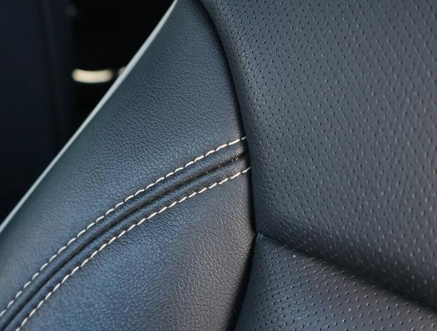 used 2023 Chevrolet Traverse car, priced at $32,988
