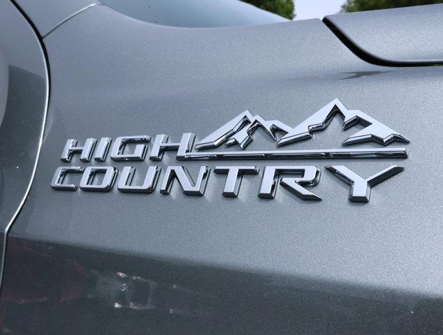 new 2025 Chevrolet Suburban car, priced at $88,985
