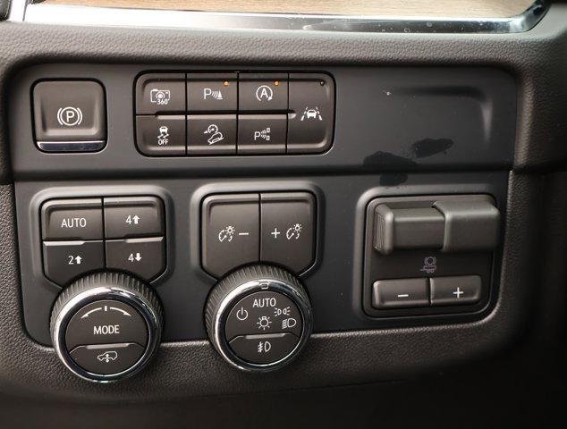 new 2025 Chevrolet Suburban car, priced at $88,985