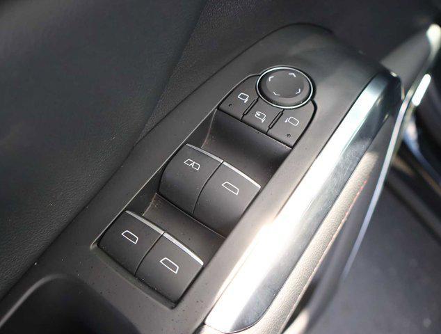 used 2024 Chevrolet Traverse car, priced at $52,750