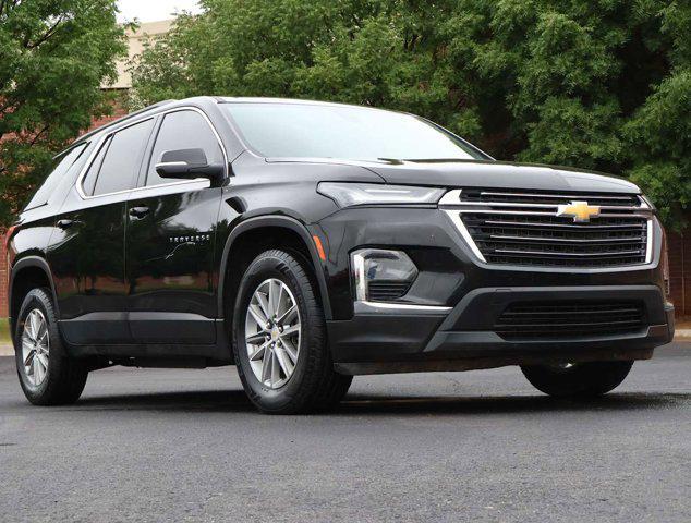 used 2023 Chevrolet Traverse car, priced at $22,988