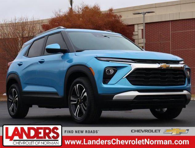 new 2025 Chevrolet TrailBlazer car, priced at $28,755