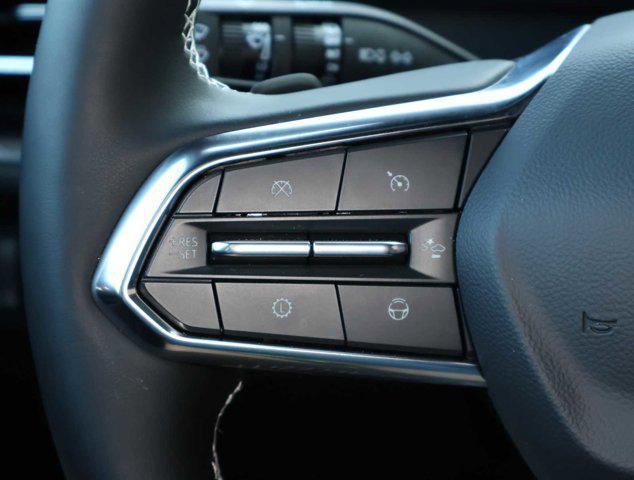 used 2025 Chevrolet Traverse car, priced at $54,500