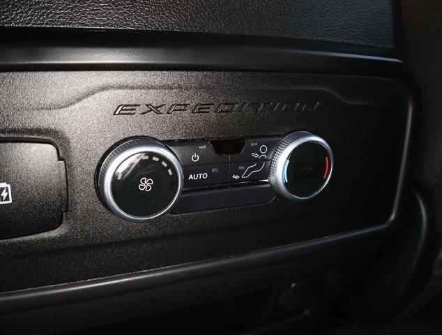 used 2021 Ford Expedition car, priced at $31,000