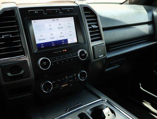 used 2021 Ford Expedition car, priced at $31,000