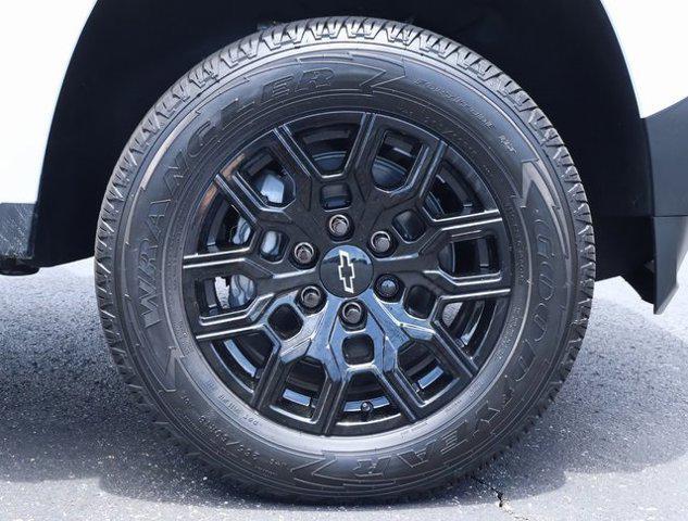 new 2025 Chevrolet Colorado car, priced at $35,500