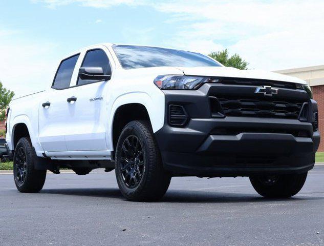 new 2025 Chevrolet Colorado car, priced at $35,500