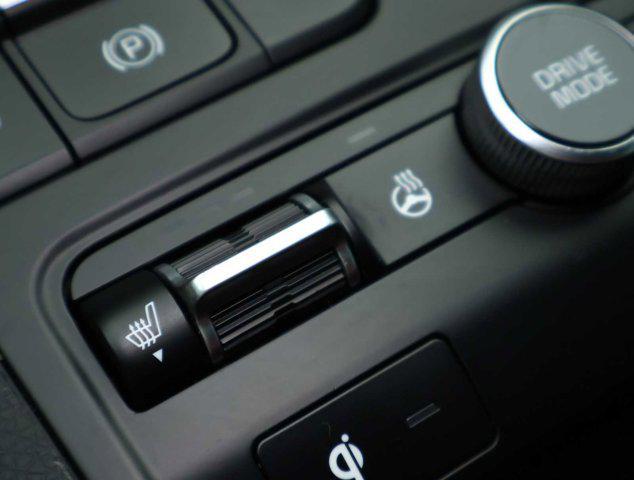 used 2023 Kia K5 car